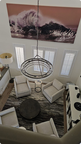 Living room with artwork after a detailed cleaning